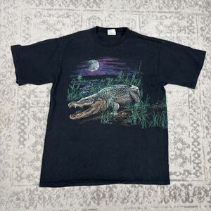 Vintage 90s Single Stitch Alligator Wrap Around T Shirt Gators USA Made Size XL